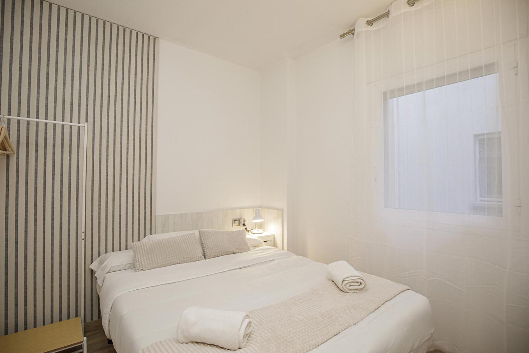 Apartamento Con Gran Terraza En Жирона Экстерьер фото